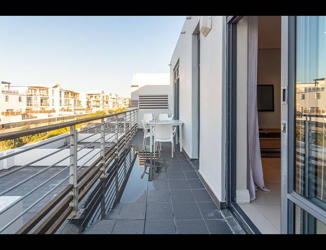 2 BEDROOM APARTMENT TO LET IN BIG BAY